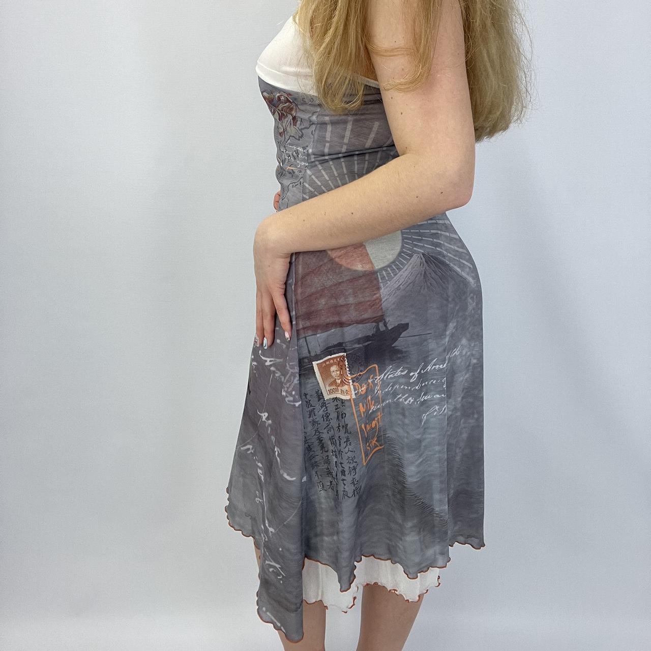 Graphic dress - Size M