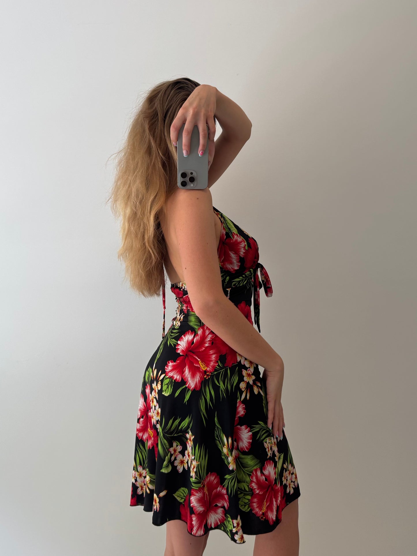 Hawaii hibiscus halter dress - Size S/M