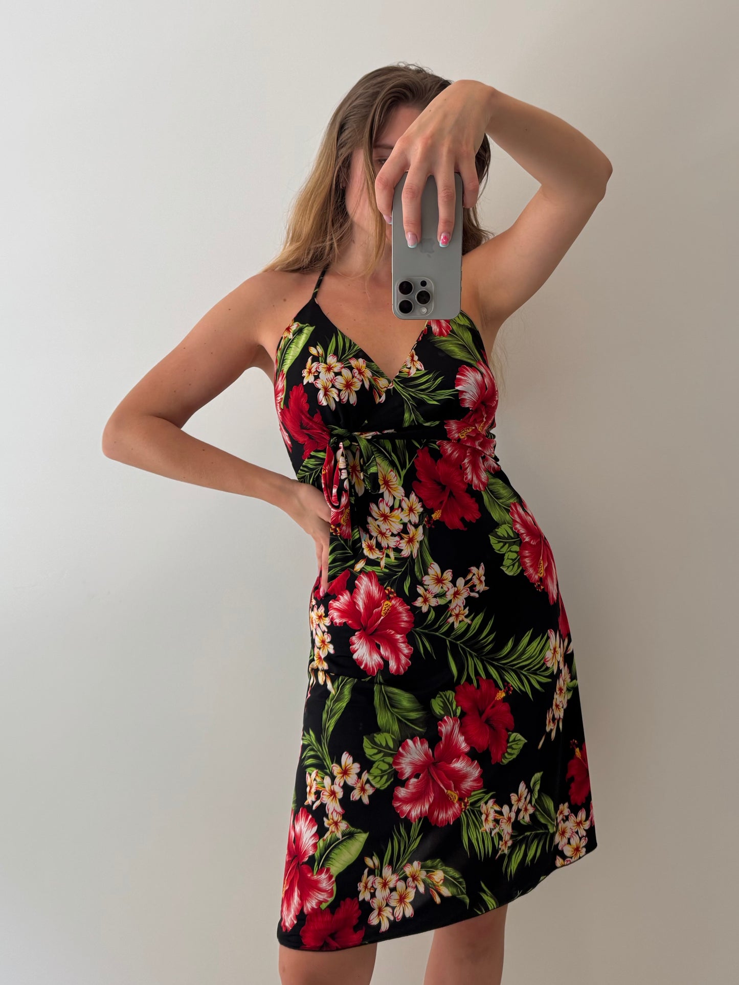 Hawaii hibiscus halter dress - Size S/M
