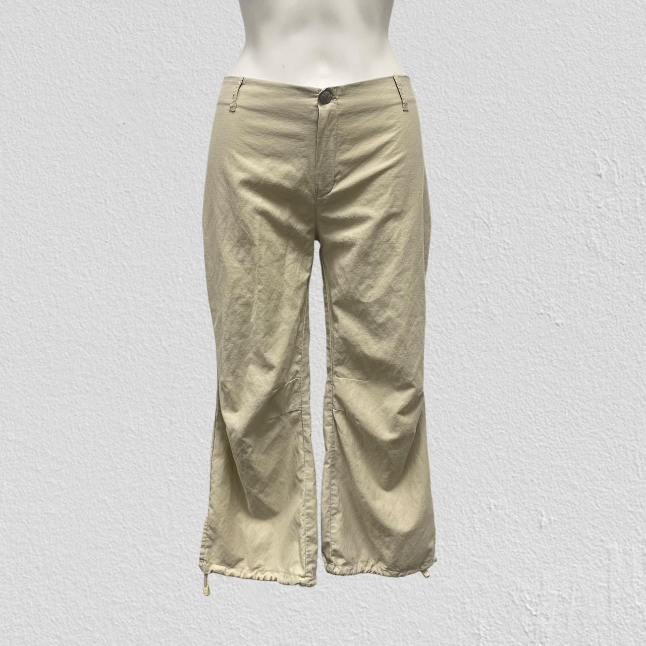 90s cargo capris- Size M