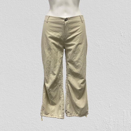 90s cargo capris- Size M