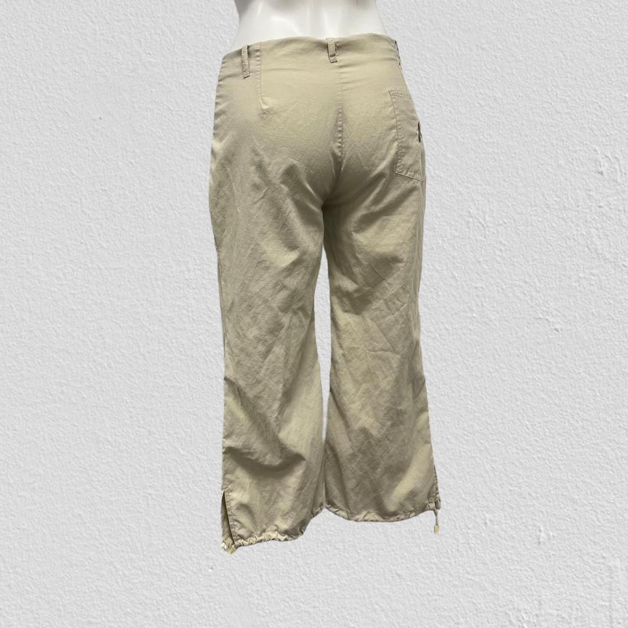 90s cargo capris- Size M